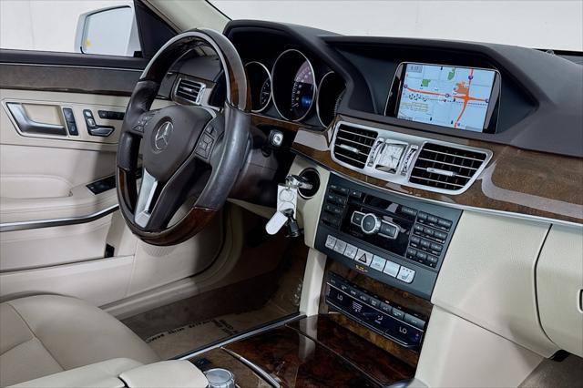Photo of 2014 Polar White Mercedes-Benz E-Class