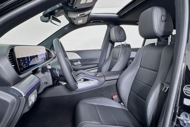 Photo of 2025 Obsidian Black Metallic Mercedes-Benz GLE 450e