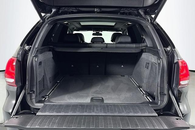 Photo of 2018 BLACK BMW X5