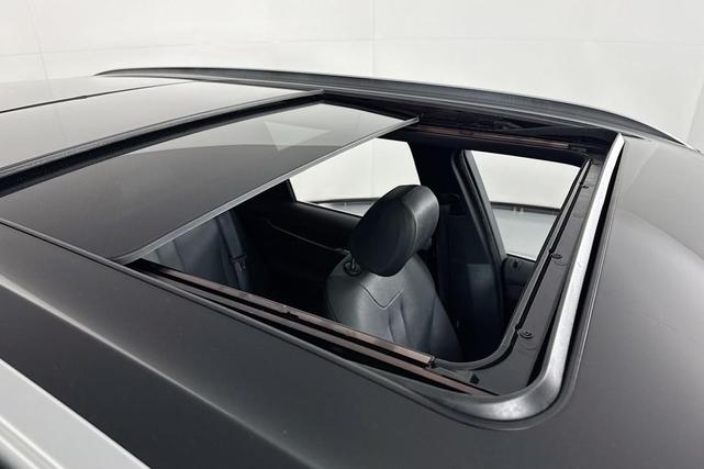 Photo of 2018 BLACK BMW X5