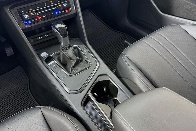Photo of 2022 Pure White Volkswagen Tiguan