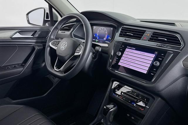 Photo of 2022 Pure White Volkswagen Tiguan