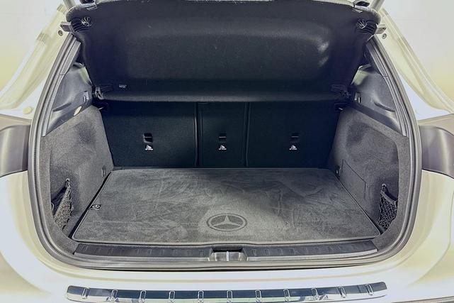 Photo of 2025 Polar White Mercedes-Benz GLA 250