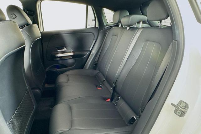 Photo of 2025 Polar White Mercedes-Benz GLA 250