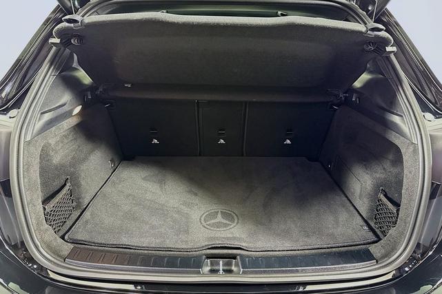 Photo of 2025 Night Black Mercedes-Benz GLA 250