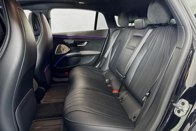 Photo of 2023 Obsidian Black Metallic Mercedes-Benz EQS 450