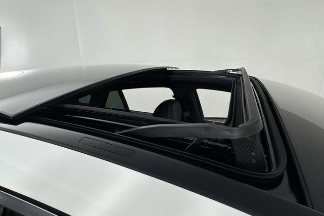 Photo of 2025 Polar White Mercedes-Benz AMG GLE 53
