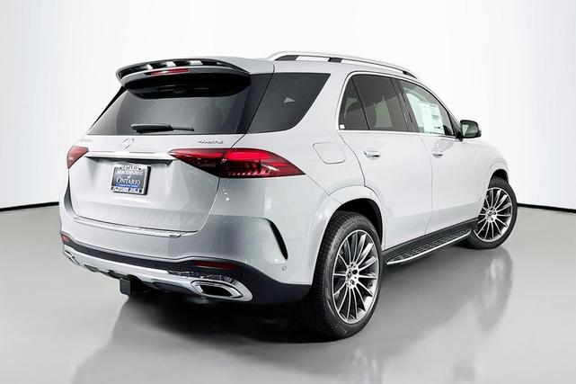 Photo of 2026 MANUFAKTUR Alpine Grey Mercedes-Benz GLE 450e