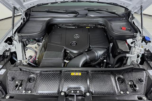 Photo of 2026 MANUFAKTUR Alpine Grey Mercedes-Benz GLE 450e
