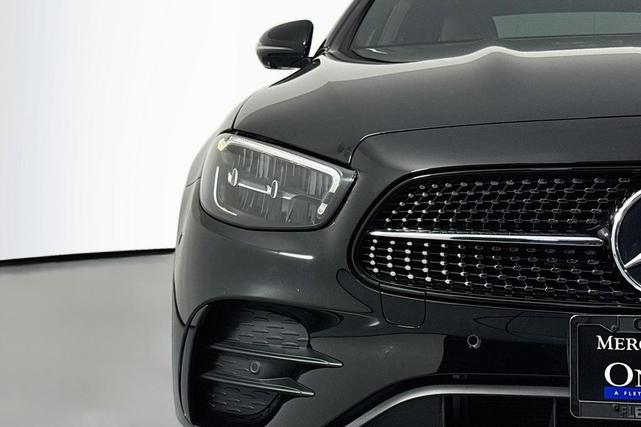 Photo of 2022 Black Mercedes-Benz E-Class