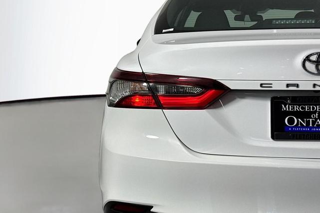 Photo of 2022 White Toyota Camry