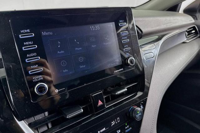 Photo of 2022 White Toyota Camry
