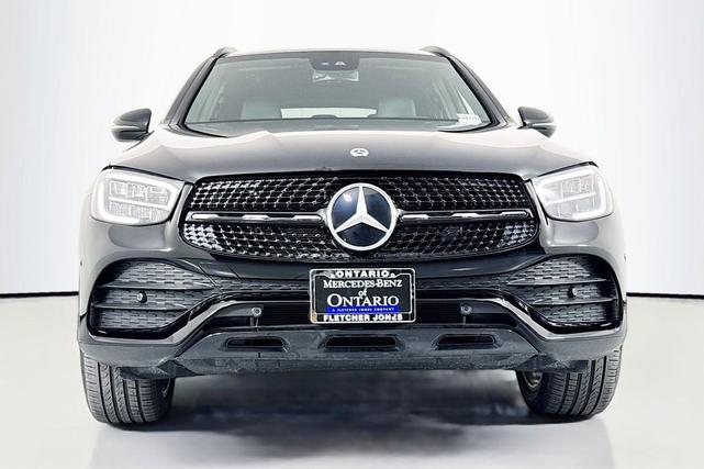 Photo of 2022 Black Mercedes-Benz GLC 300