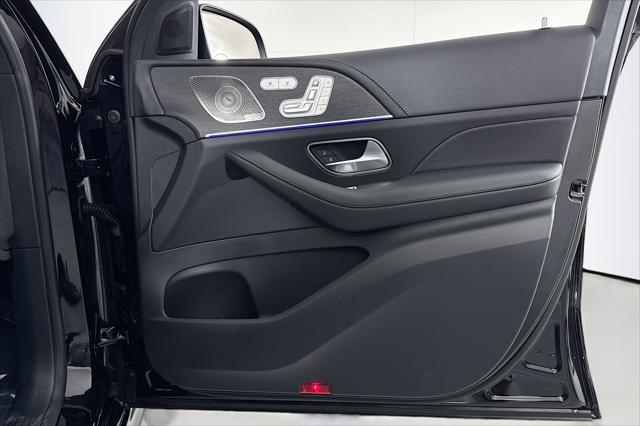 Photo of 2025 Obsidian Black Metallic Mercedes-Benz AMG GLE 53