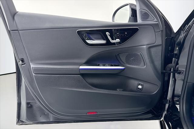 Photo of 2023 Black Mercedes-Benz C-Class