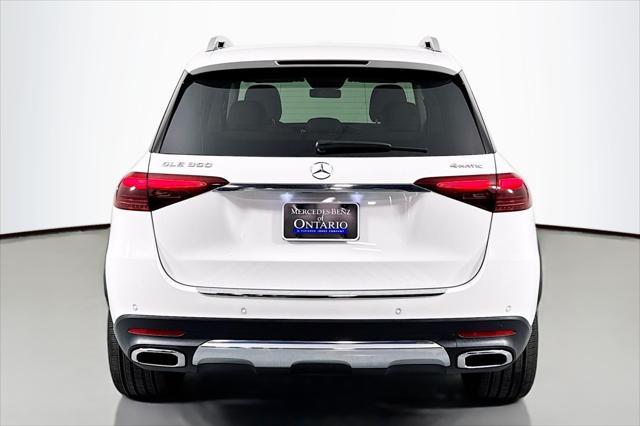 Photo of 2025 Polar White Mercedes-Benz GLE 350