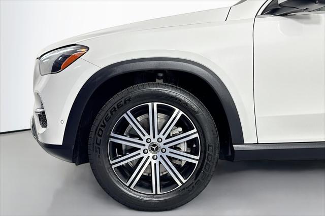 Photo of 2025 Polar White Mercedes-Benz GLE 350