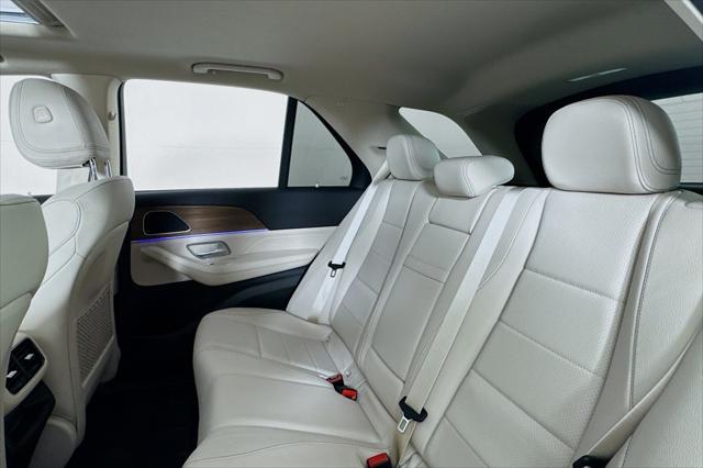 Photo of 2025 Polar White Mercedes-Benz GLE 350