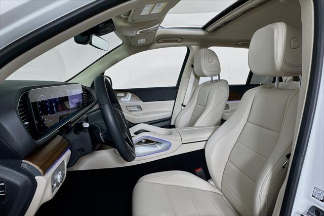 Photo of 2025 Polar White Mercedes-Benz GLE 350