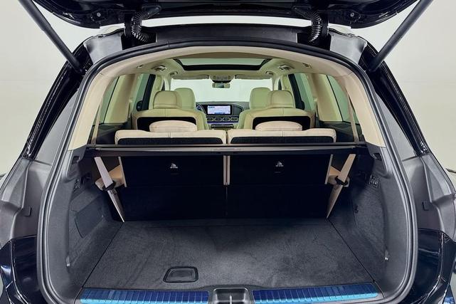 Photo of 2025 Obsidian Black Metallic Mercedes-Benz GLS 450