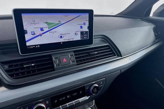 Photo of 2020 Mythos Black Metallic Audi Q5