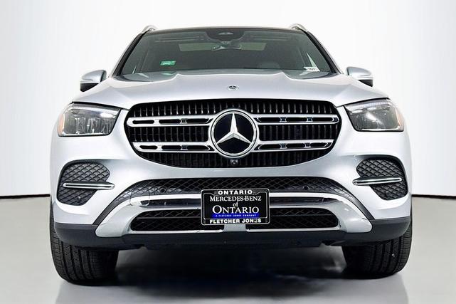 Photo of 2025 Cirrus Silver Metallic Mercedes-Benz GLE 450e