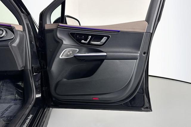 Photo of 2023 Obsidian Black Metallic Mercedes-Benz EQE 350+
