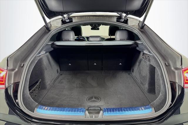 Photo of 2022 Black Mercedes-Benz AMG GLE 63