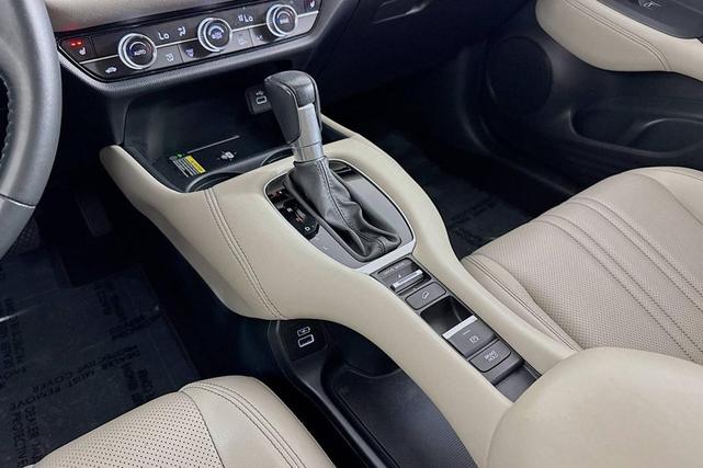 Photo of 2023 Lunar Silver Metallic Honda HR-V