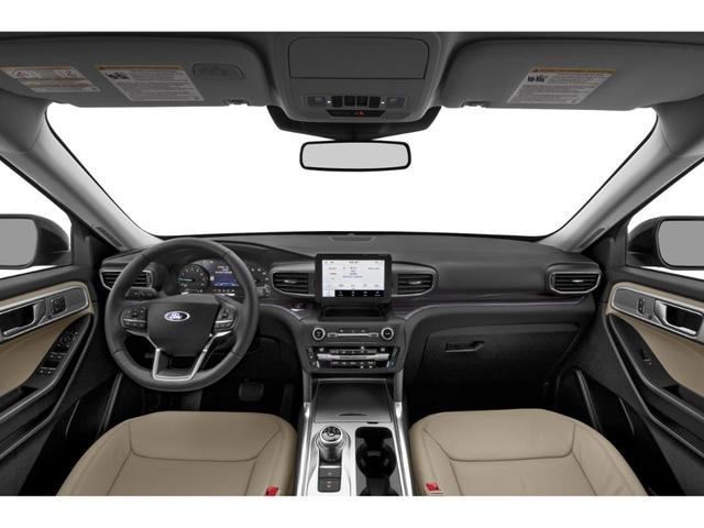 Photo of 2022 Black Metallic Ford Explorer