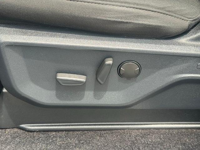 Photo of 2022 Atlas Blue Metallic Ford F-150