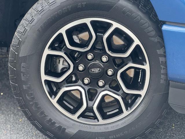 Photo of 2022 Atlas Blue Metallic Ford F-150