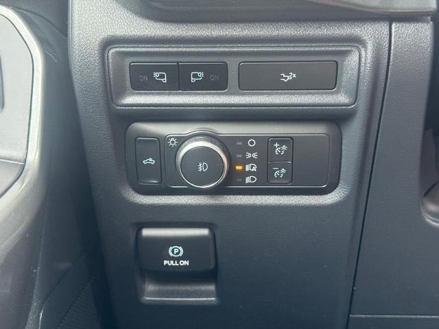 Photo of 2022 Atlas Blue Metallic Ford F-150