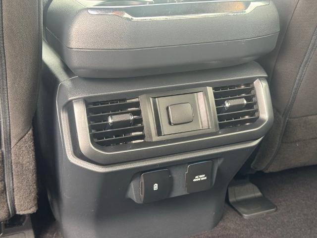 Photo of 2022 Atlas Blue Metallic Ford F-150