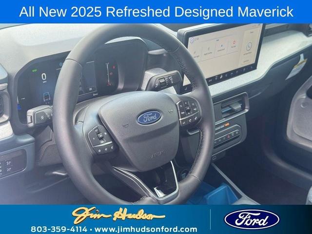 Photo of 2025 White Ford Maverick