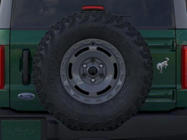 Photo of 2025 Green Ford Bronco