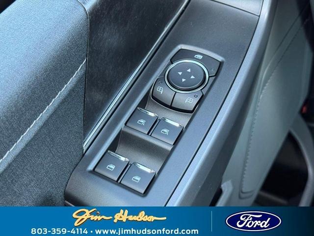 Photo of 2025 Agate Black Metallic Ford F-150 Lightning