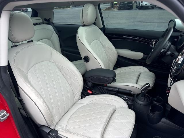 Photo of 2023 Chili Pepper Red MINI Hardtop