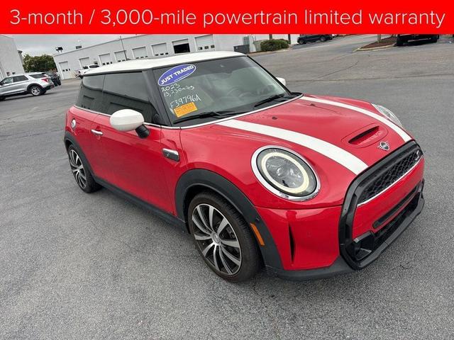 Photo of 2023 Chili Pepper Red MINI Hardtop