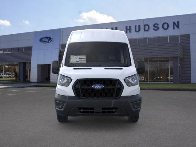 Photo of 2025 Oxford White Ford Transit-350