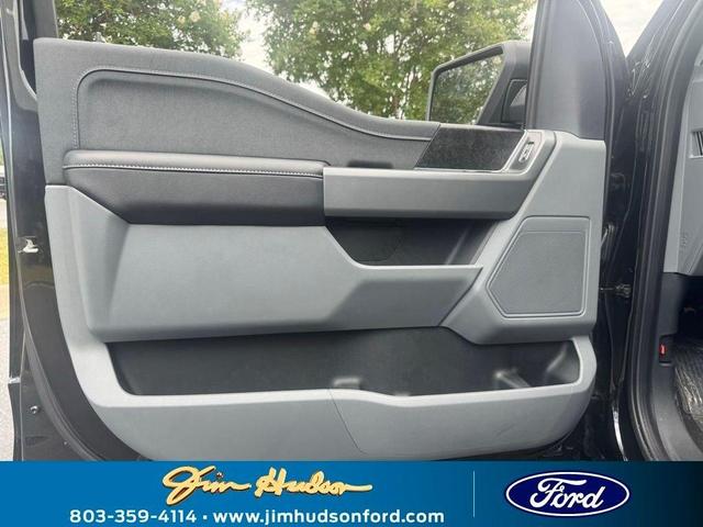 Photo of 2025 Agate Black Metallic Ford F-150 Lightning