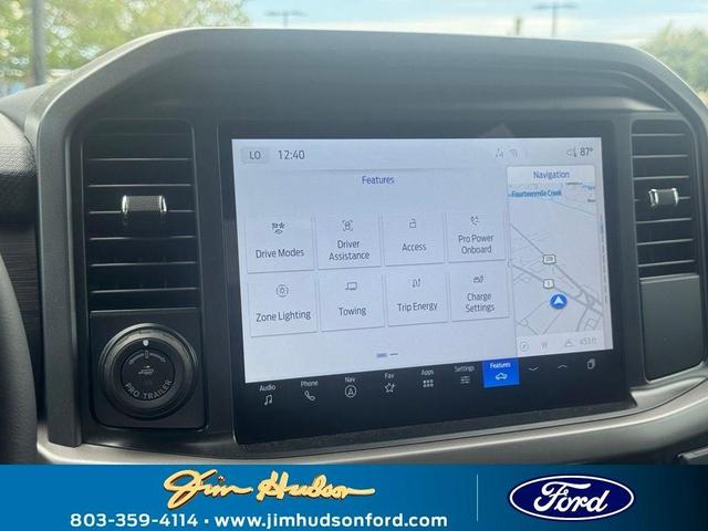 Photo of 2025 Agate Black Metallic Ford F-150 Lightning