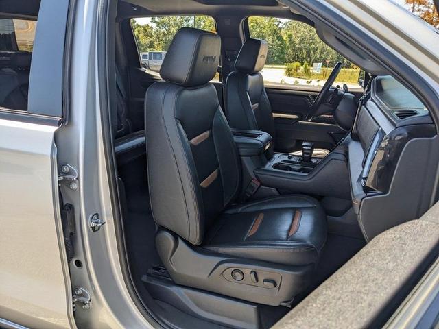 Photo of 2022 Quicksilver Metallic GMC Sierra 1500