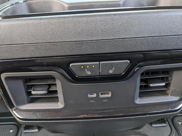 Photo of 2023 Desert Sand Metallic GMC Sierra 1500