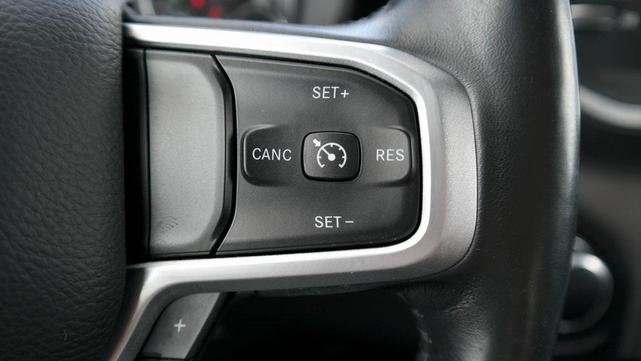 Photo of 2019 Bright White Clearcoat RAM 1500