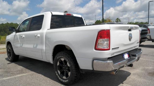 Photo of 2019 Bright White Clearcoat RAM 1500
