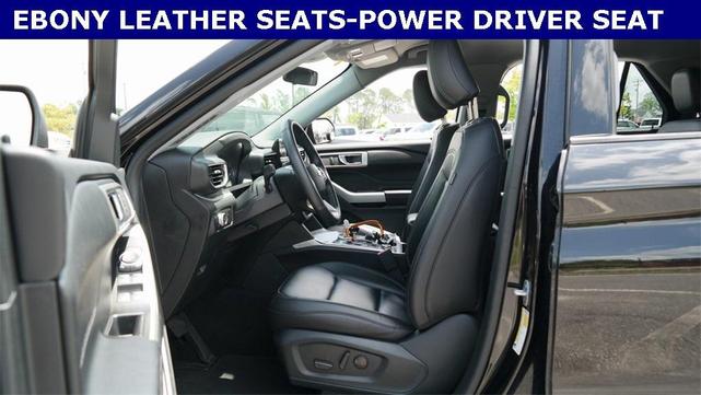 Photo of 2022 Agate Black Metallic Ford Explorer