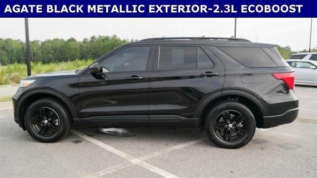 Photo of 2022 Agate Black Metallic Ford Explorer
