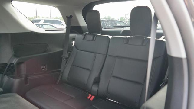 Photo of 2022 Agate Black Metallic Ford Explorer