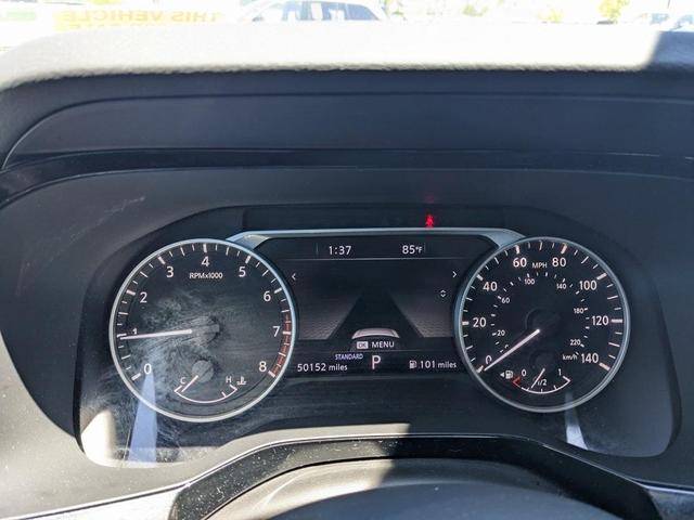 Photo of 2022 Gun Metallic Nissan Pathfinder